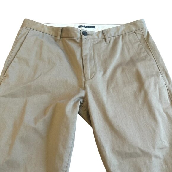 Theory Classic Khaki Pants Straight Leg Office Golf Casual Size 32 x 32 Men's - Picture 2 of 9